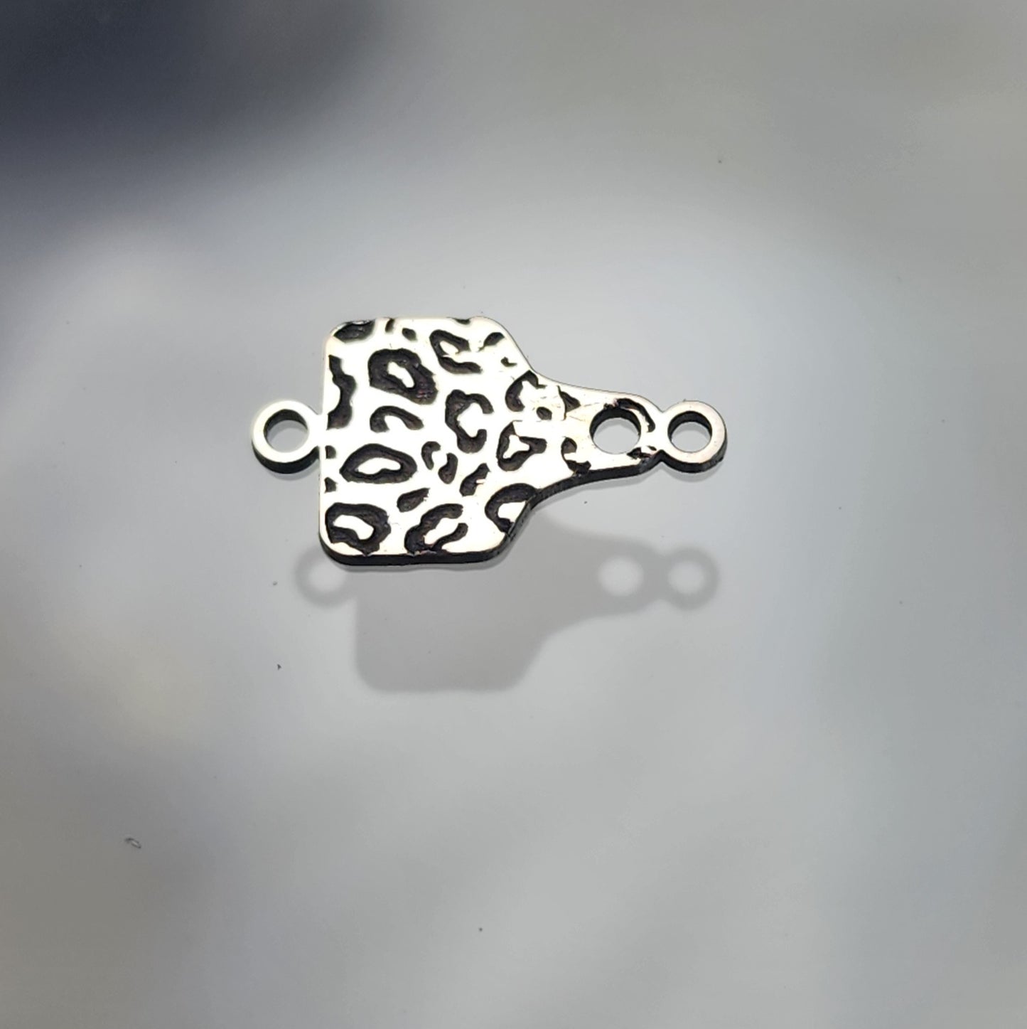 Cow tag connector leopard print